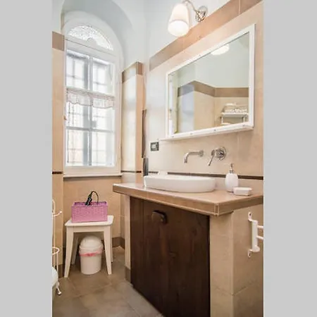 Nel Cortile Segreto *